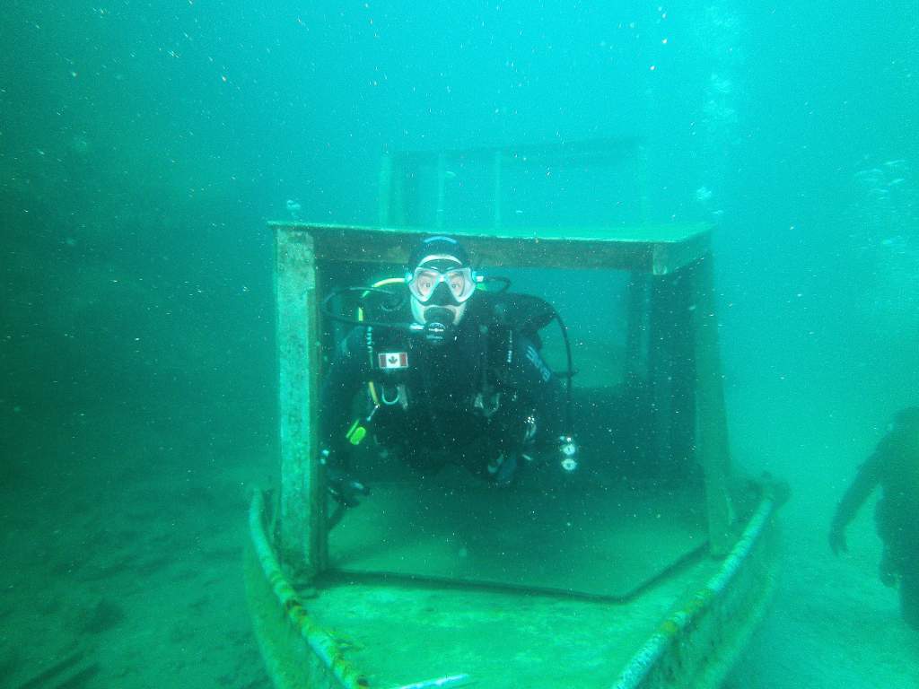 SeaLife DC1400 Aquaflite Wetsuits Aquaflite Wetsuits